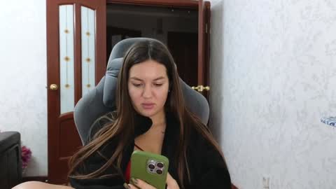 Nelly online show from January 7, 6:14 pm