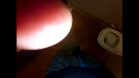 Snapshot of nembo1974 chatting on November 6, 8:10 pm boo online show from November 6, 8:10 pm