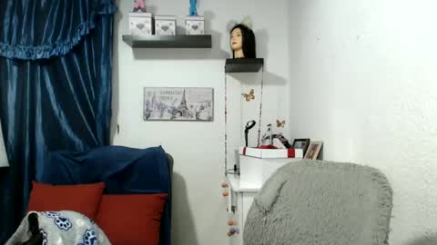 Snapshot of nena_lov chatting on January 24, 12:42 am Star online show from January 24, 12:42 am