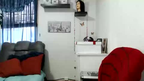 Snapshot of nena_lov chatting on February 5, 10:01 pm Star online show from February 5, 10:01 pm