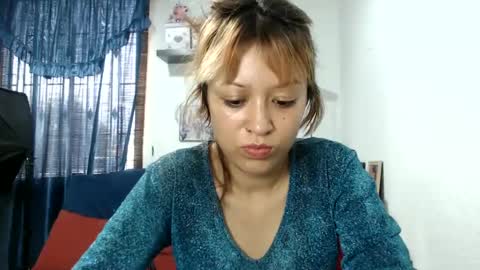 Snapshot of nena_lov chatting on February 6, 9:49 pm Star online show from February 6, 9:49 pm