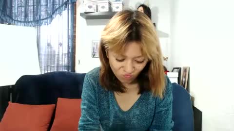 Snapshot of nena_lov chatting on February 10, 5:52 pm Star online show from February 10, 5:52 pm