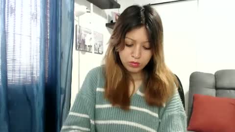 Snapshot of nena_lov chatting on November 14, 4:49 pm Star online show from November 14, 4:49 pm