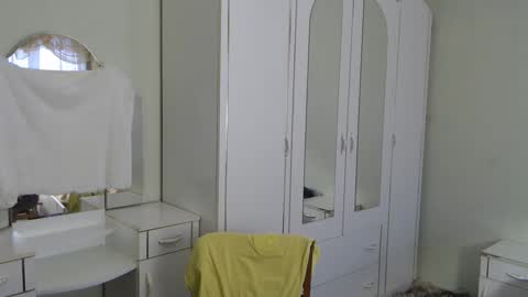 better ask   online show from January 18, 1:08 pm