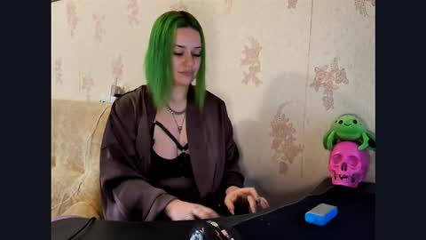 Snapshot of neonnectar_ chatting on November 16, 12:33 pm Ada online show from November 16, 12:33 pm