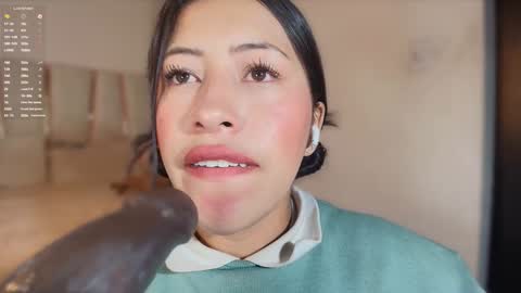 Snapshot of nerak_a chatting on December 12, 7:37 pm Helena Every Friday new video for my fan club loves online show from December 12, 7:37 pm