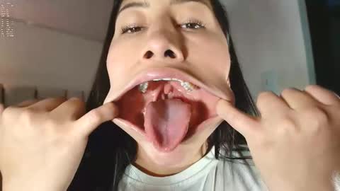 Snapshot of nerak_a chatting on February 10, 11:55 pm Helena Every Friday new video for my fan club loves online show from February 10, 11:55 pm