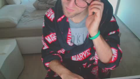 Nerchia89 online show from February 5, 3:31 pm