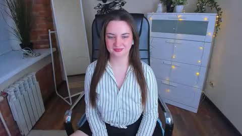 Snapshot of nero_asta chatting on October 15, 2:50 pm nero_asta online show from October 15, 2:50 pm