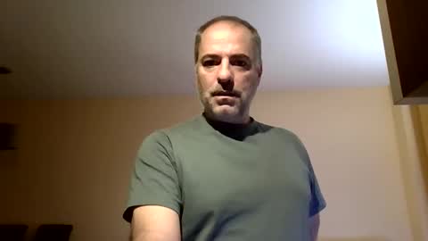 Snapshot of neuronas33 chatting on October 25, 11:10 pm Volsonov online show from October 25, 11:10 pm