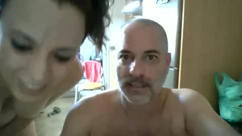 Snapshot of neuronas33 chatting on November 12, 8:26 am Volsonov online show from November 12, 8:26 am