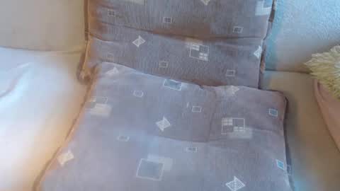 Lilly  online show from January 19, 11:45 am