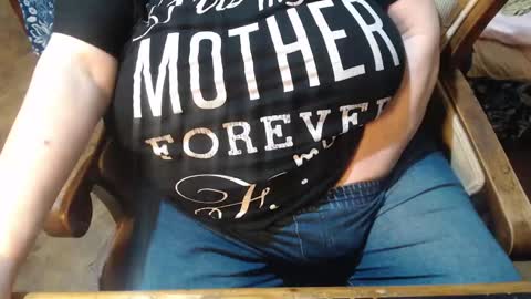 Lilly  online show from January 28, 2:43 am