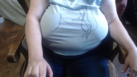 Lilly  online show from September 23, 3:04 pm