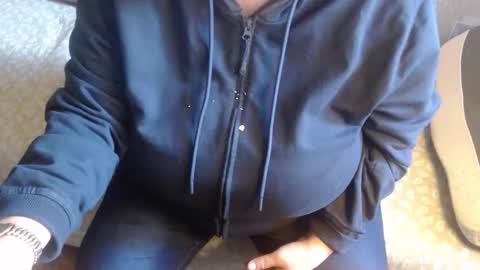 Lilly  online show from October 21, 9:43 am