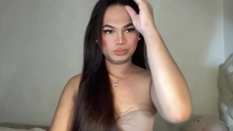 Snapshot of newbitch_intown69 chatting on February 10, 4:30 am Jane online show from February 10, 4:30 am