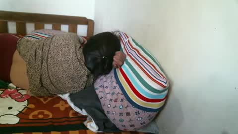 Snapshot of newest_star69 chatting on January 26, 5:45 am Lucy Pearl online show from January 26, 5:45 am