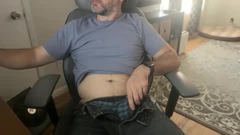 Snapshot of newguy_097 chatting on October 1, 9:54 pm newguy_097 online show from October 1, 9:54 pm