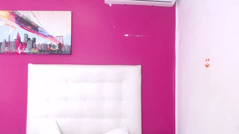 nextdoor_fantasy online show from January 30, 12:37 pm