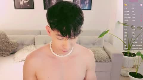   online show from October 15, 10:54 pm