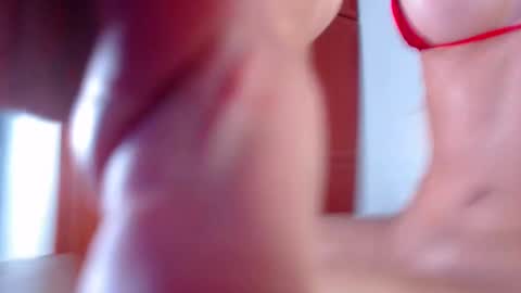 Snapshot of niabussethxxx chatting on December 4, 2:09 am niabussethxxx online show from December 4, 2:09 am