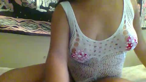 niaomibianca online show from September 14, 7:35 pm