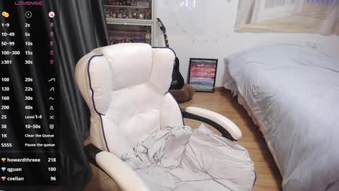 Belle online show from February 27, 2:32 am