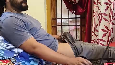 Robin online show from October 28, 5:33 am