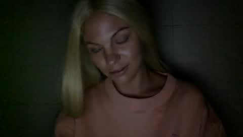 Snapshot of nicecolddrink2 chatting on September 26, 2:15 am Amber online show from September 26, 2:15 am