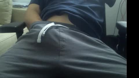 niceeggs0815 online show from October 17, 10:18 am