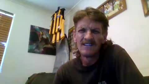 Sexiishaine online show from February 2, 6:37 am