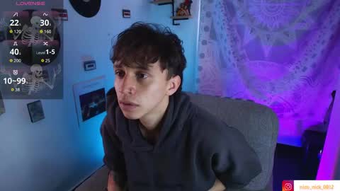 Snapshot of nick_bangover chatting on November 26, 6:31 pm Nico online show from November 26, 6:31 pm