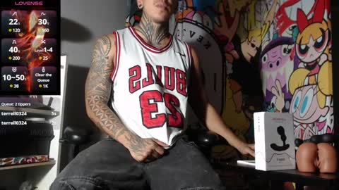 Snapshot of nickhot0609 chatting on December 8, 10:03 pm Nickhot0609 online show from December 8, 10:03 pm