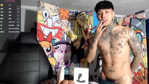 Snapshot of nickhot0609 chatting on February 22, 9:56 am Nickhot0609 online show from February 22, 9:56 am