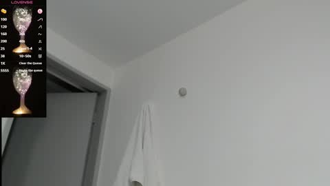 Snapshot of nickhot0609 chatting on February 28, 5:26 pm Nickhot0609 online show from February 28, 5:26 pm