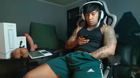 Snapshot of nickhot0609 chatting on September 19, 1:51 am Nickhot0609 online show from September 19, 1:51 am