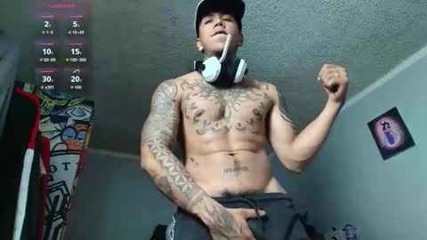 Snapshot of nickhot0609 chatting on October 17, 4:26 am Nickhot0609 online show from October 17, 4:26 am