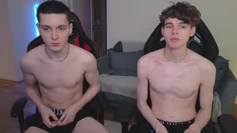 Snapshot of nicky_mart chatting on February 17, 3:31 pm Nicki Danny online show from February 17, 3:31 pm