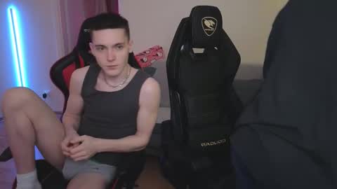 Snapshot of nicky_mart chatting on March 6, 4:49 pm Nicki Danny online show from March 6, 4:49 pm