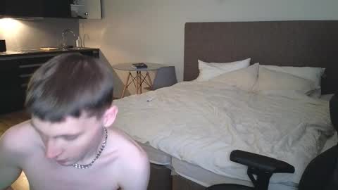 Snapshot of nicky_mart chatting on October 12, 5:23 pm Nicki Danny online show from October 12, 5:23 pm