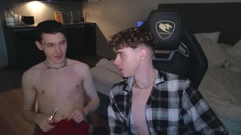 Snapshot of nicky_mart chatting on October 17, 12:41 pm Nicki Danny online show from October 17, 12:41 pm