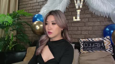 Today is my 41st birthday  And in 2 hours Im waiting for you on the stream Stock up on tokens and a good mood Nicky online show from December 4, 11:30 am