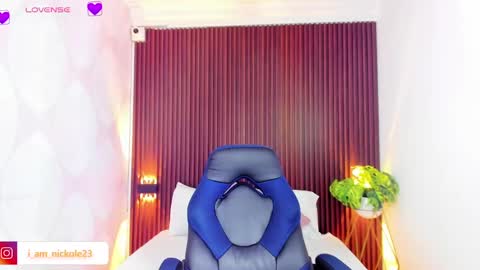 Snapshot of nicky_peyton chatting on February 5, 2:19 am Nicky online show from February 5, 2:19 am