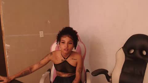 nicky_teem online show from October 11, 4:55 am