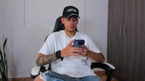 Nicky  online show from September 8, 4:17 pm