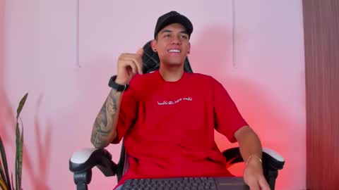 Nicky  online show from October 14, 1:12 pm