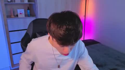 Nicolas online show from October 11, 8:18 pm