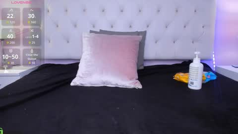 Nicol  online show from September 13, 12:05 pm