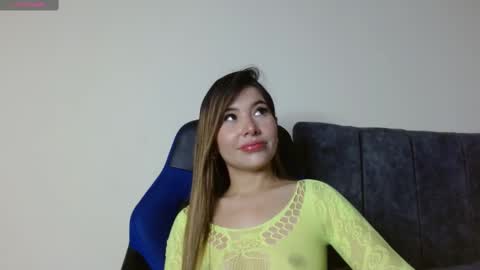 Nicol Gw online show from March 2, 10:05 pm