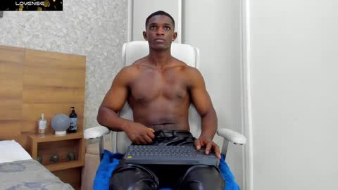 Snapshot of nicolaskan chatting on January 17, 1:46 pm Nicolas online show from January 17, 1:46 pm